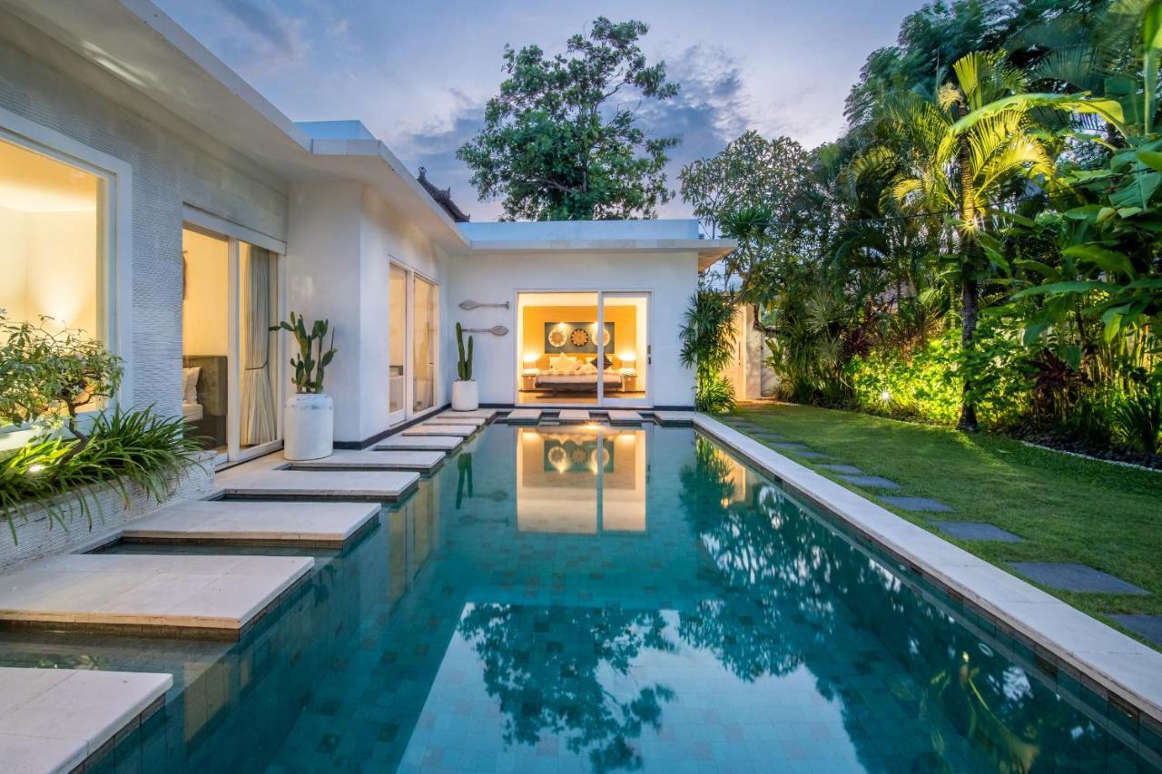 Khanphi Villa Seminyak (Bali)